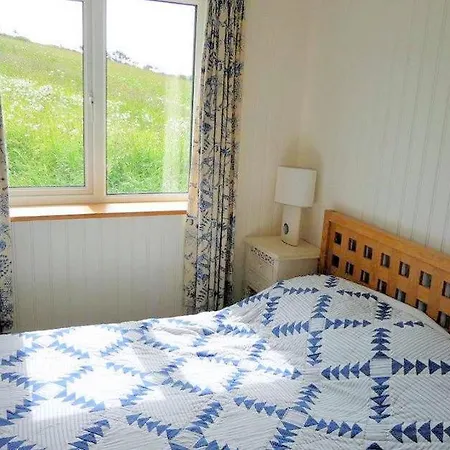 Cartway Cabin